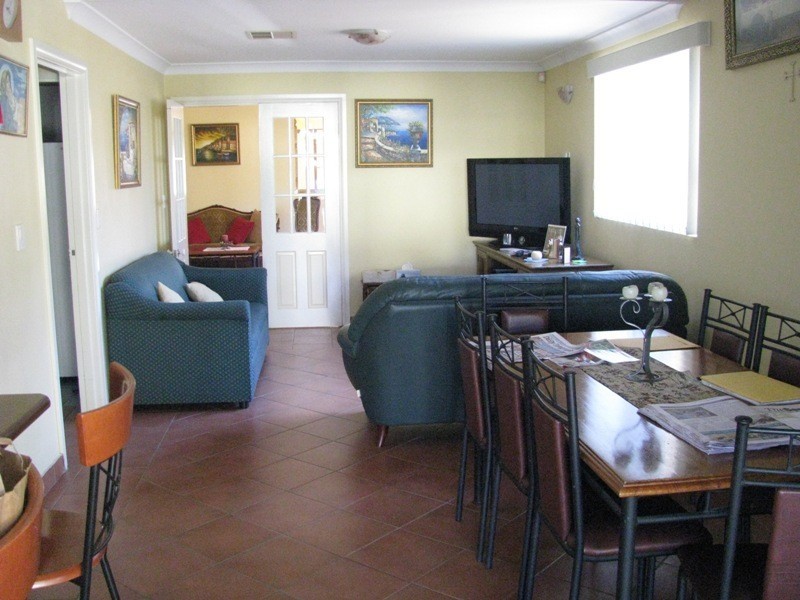 10 Salisbury Road, Guildford NSW 2161