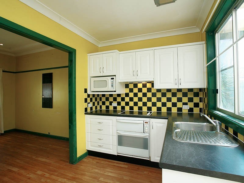 17 Brazier Street, Guildford NSW 2161