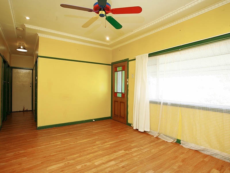 17 Brazier Street, Guildford NSW 2161