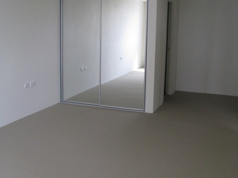 2/40 Earl Street, Merrylands NSW 2160