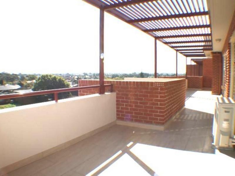 5/40 Earl Street, Merrylands NSW 2160