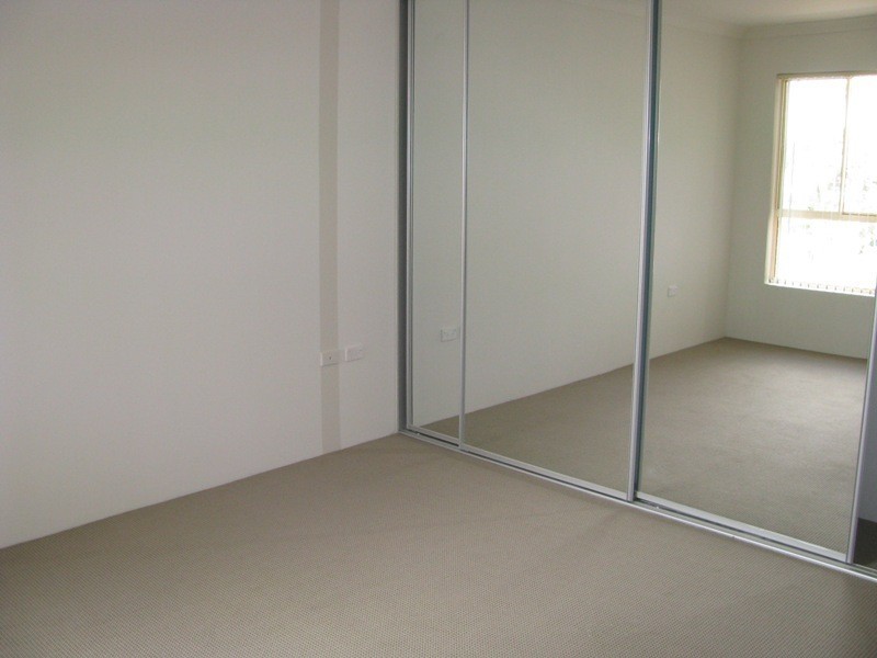 5/40 Earl Street, Merrylands NSW 2160