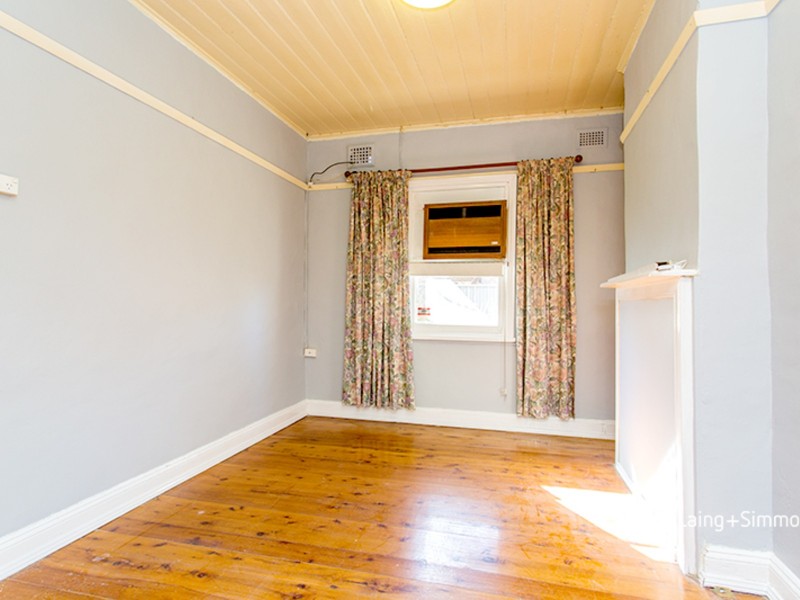 86 Clyde Street, Granville NSW 2142