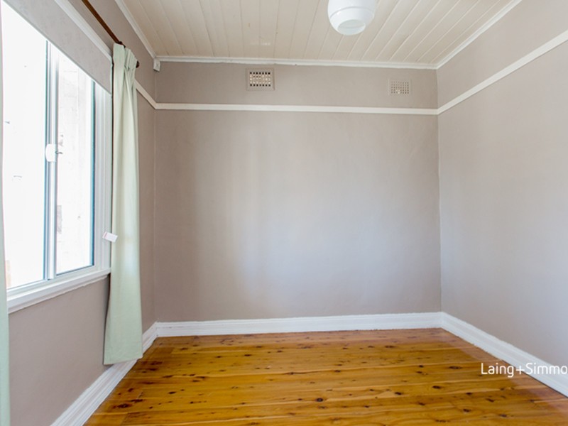 86 Clyde Street, Granville NSW 2142