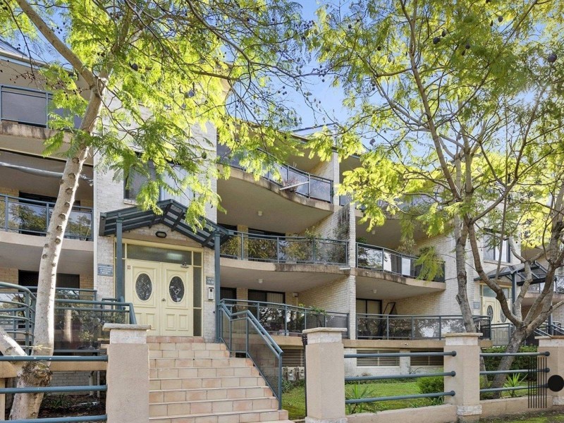 9/43-49 Memorial Avenue, Merrylands NSW 2160