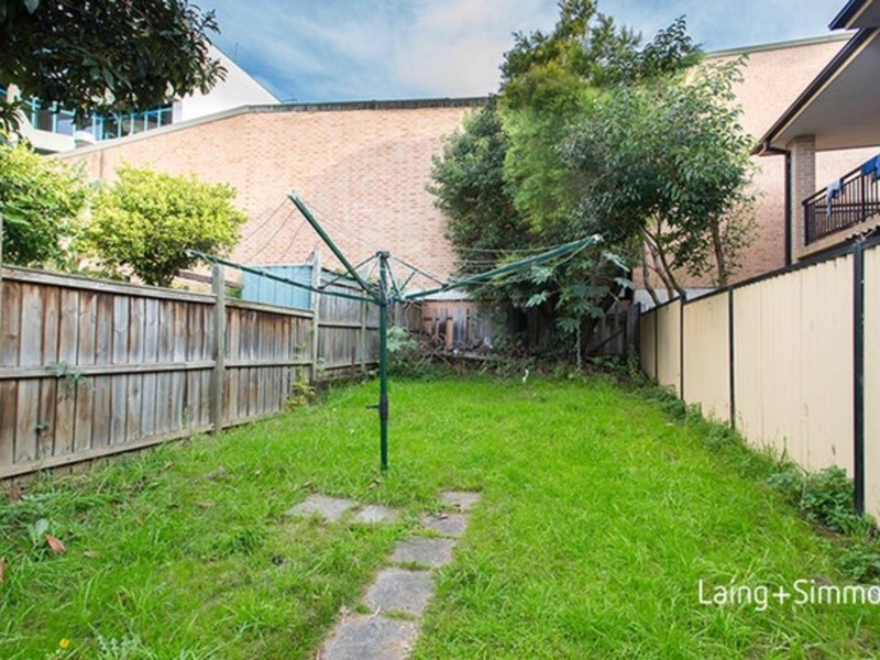 6 Victoria Street, Granville NSW 2142