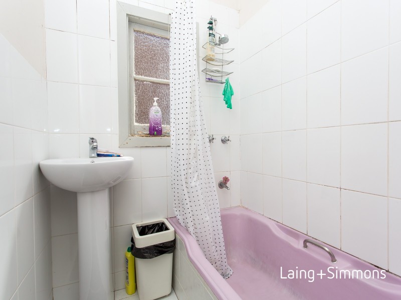 9 Denmark Street, Merrylands NSW 2160