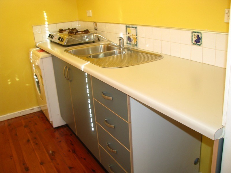 2/27 Garnet Street, Merrylands NSW 2160