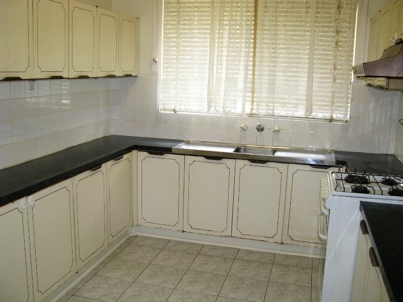 84 William, Granville NSW 2142