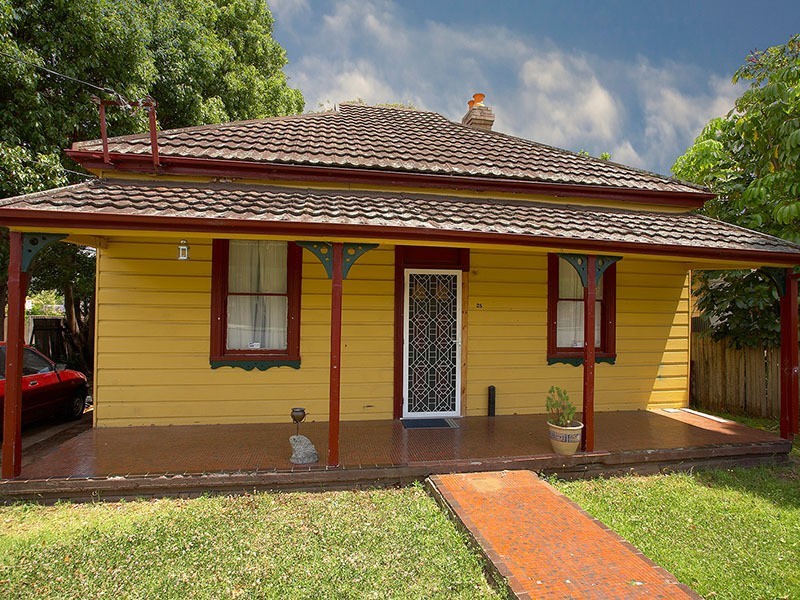 25 Station Street, Guildford NSW 2161