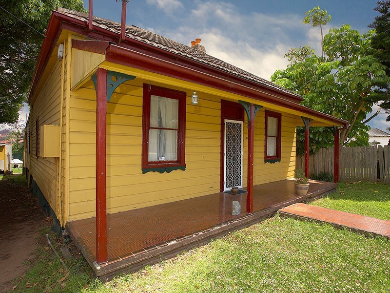 25 Station Street, Guildford NSW 2161