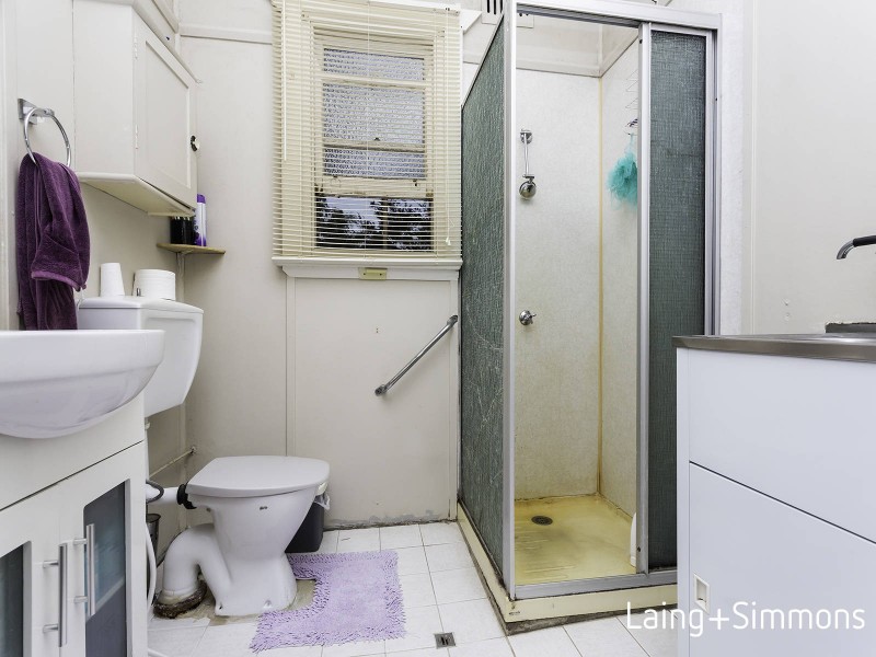 5 Bury Street, Guildford NSW 2161