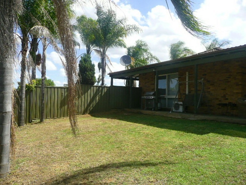 21 Southee Cct, Oakhurst NSW 2761