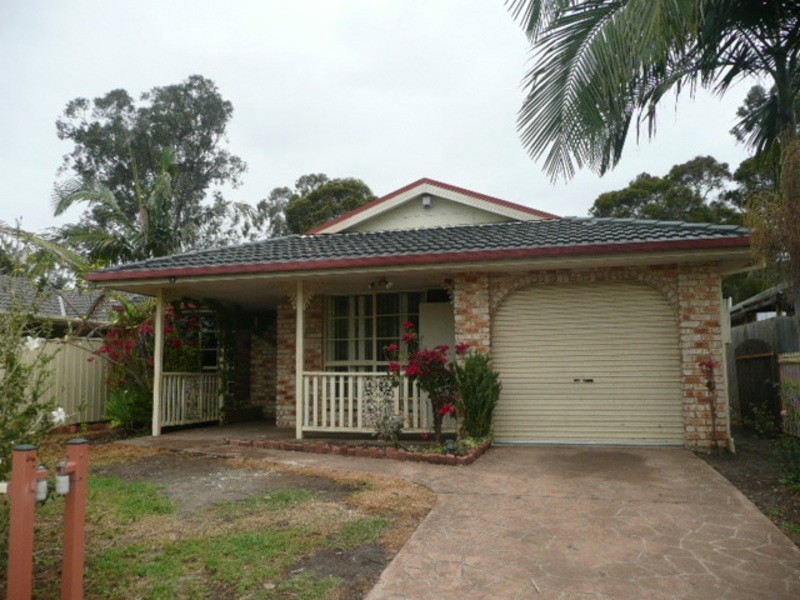 4 Doris Street, Emerton NSW 2770