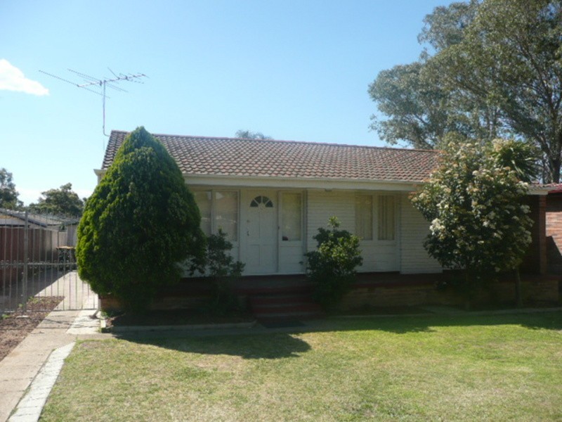 14 Devaney Street, Blackett NSW 2770