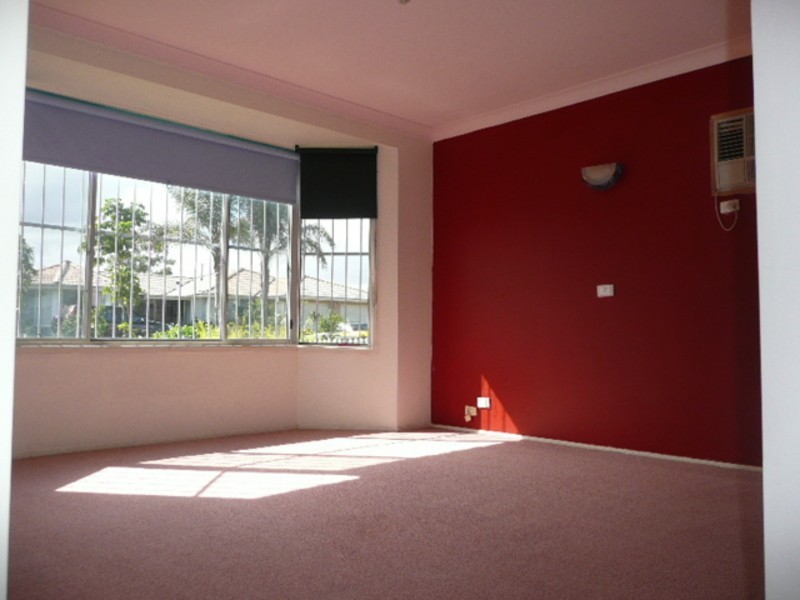 25 Debbie Cct, Mount Druitt NSW 2770