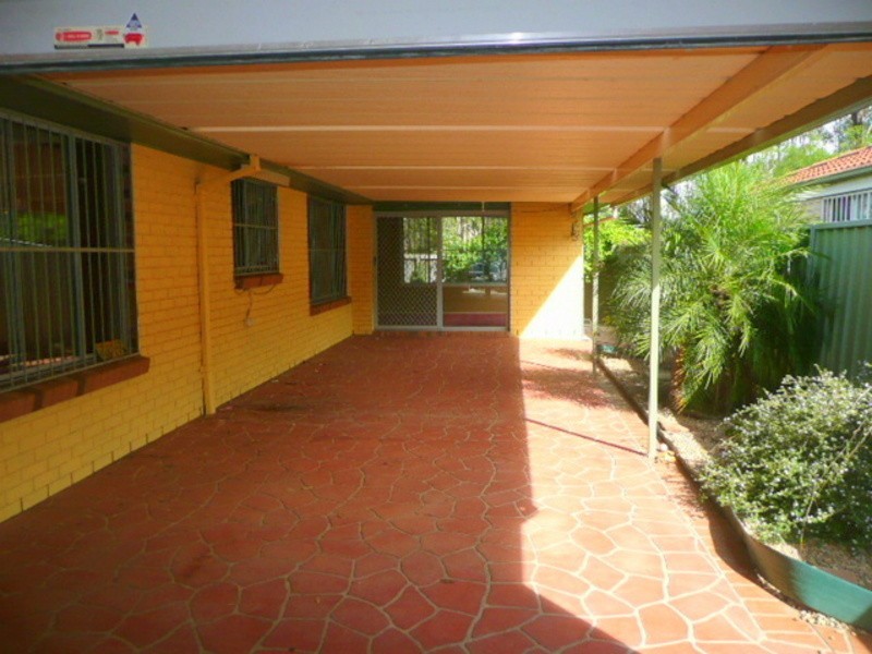 25 Debbie Cct, Mount Druitt NSW 2770