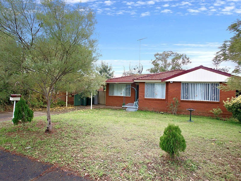 9 Medlow Drive, Quakers Hill NSW 2763