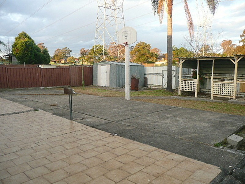 8 Clem Place, Shalvey NSW 2770