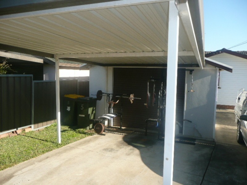 5 Bramble Street, Whalan NSW 2770