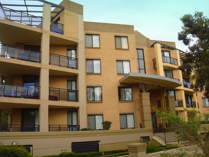 25/9-13 Griffiths Street, Blacktown NSW 2148