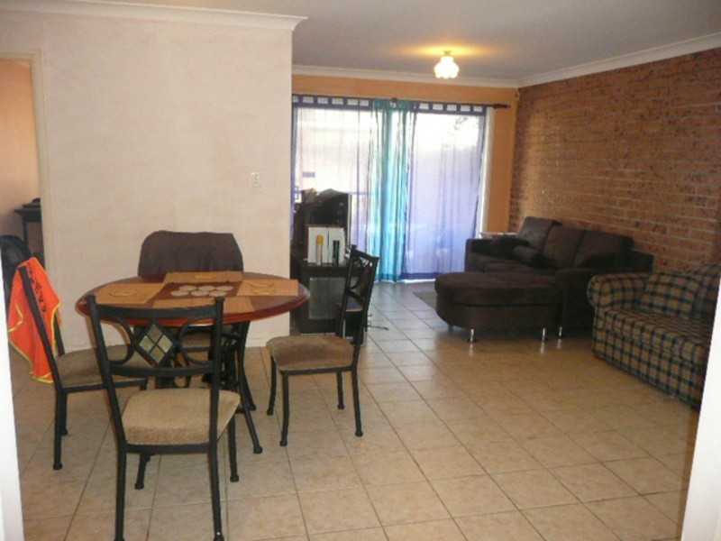 2/24 Hythe St, Mount Druitt NSW 2770