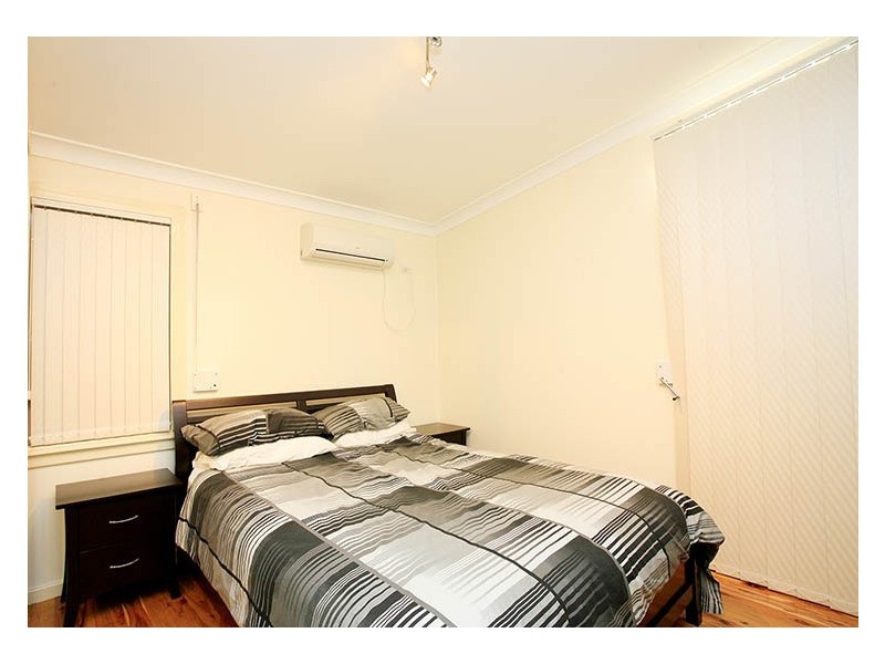 27 Siemens Cres, Emerton NSW 2770