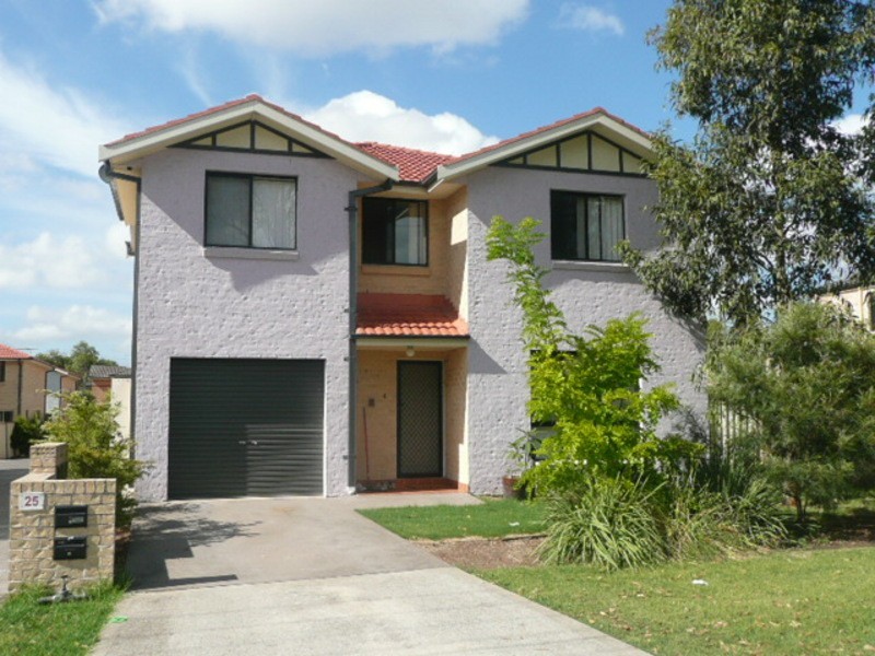 4/25 Abraham Street, Rooty Hill NSW 2766