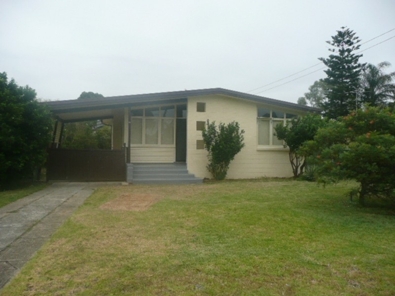 18 Taranaki avenue, Lethbridge Park NSW 2770