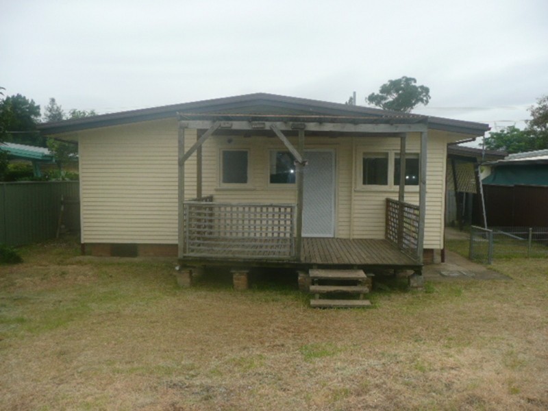 18 Taranaki avenue, Lethbridge Park NSW 2770