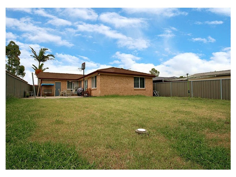 81 Perrin Ave, Plumpton NSW 2761