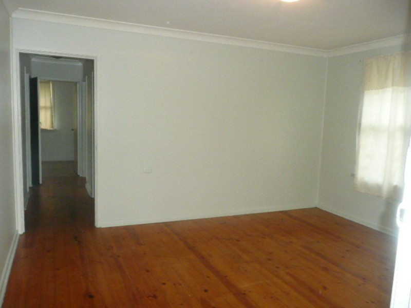 66 Tarawa Street, Lethbridge Park NSW 2770