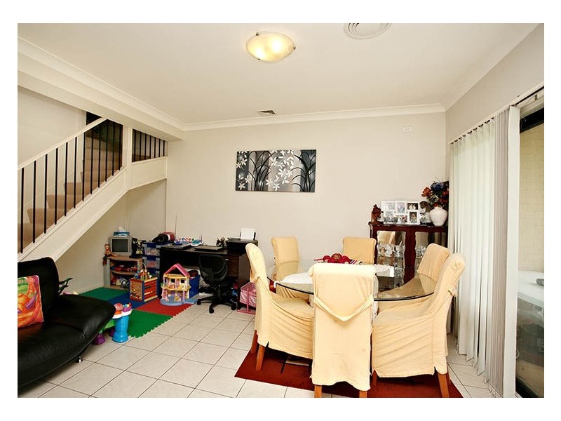 2/97-99 Fuller Street, Mount Druitt NSW 2770