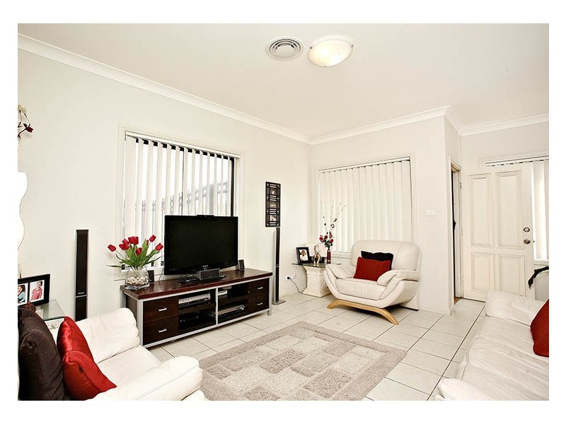 2/97-99 Fuller Street, Mount Druitt NSW 2770