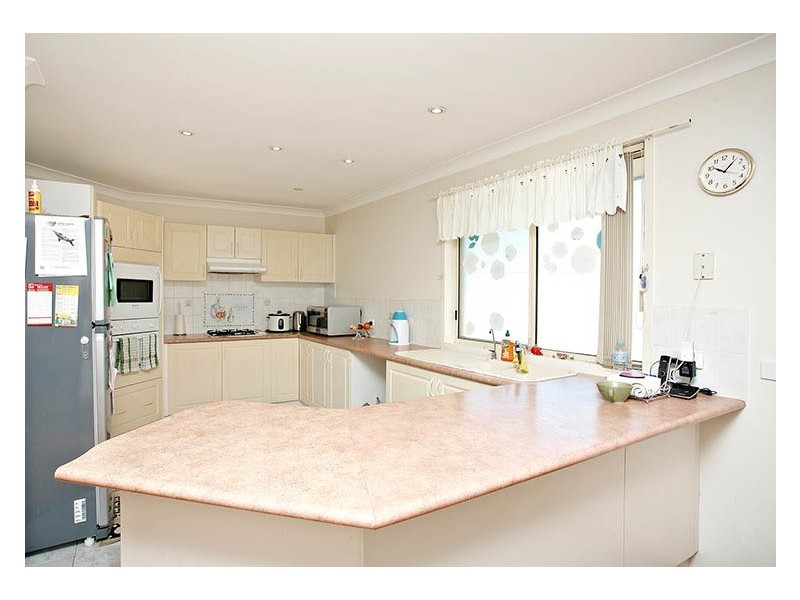 20 Simms Rd, Oakhurst NSW 2761