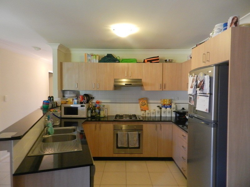 5/8 Woodside Avenue, Blacktown NSW 2148