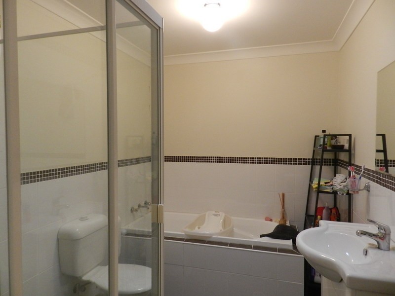 5/8 Woodside Avenue, Blacktown NSW 2148