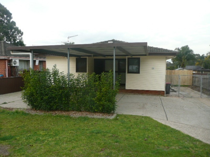 28 Maple Road, North St Marys NSW 2760