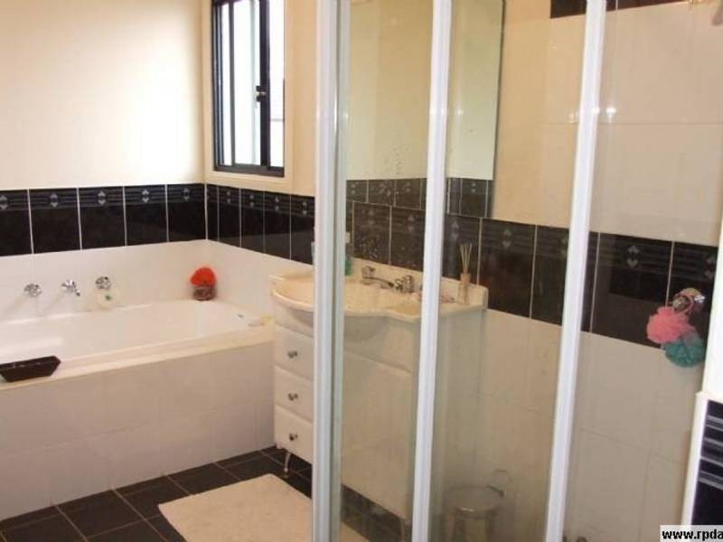 11/33 Blenheim Avenue, Rooty Hill NSW 2766