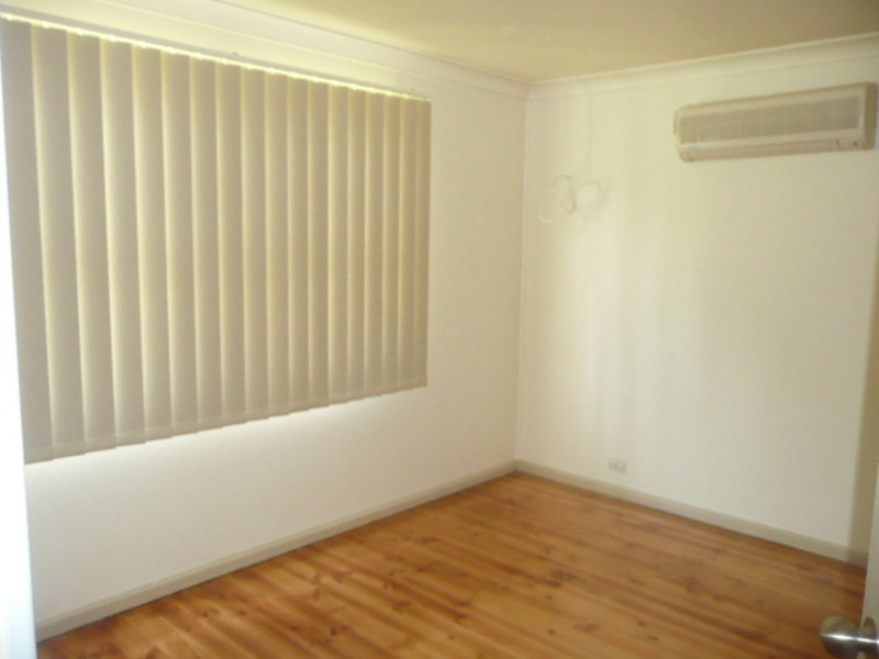 40 Niland Crescent, Blackett NSW 2770