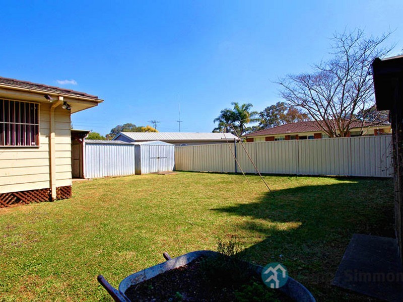 7 Aylett St, North St Marys NSW 2760