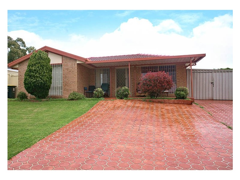 6 Gillian Cres, Hassall Grove NSW 2761