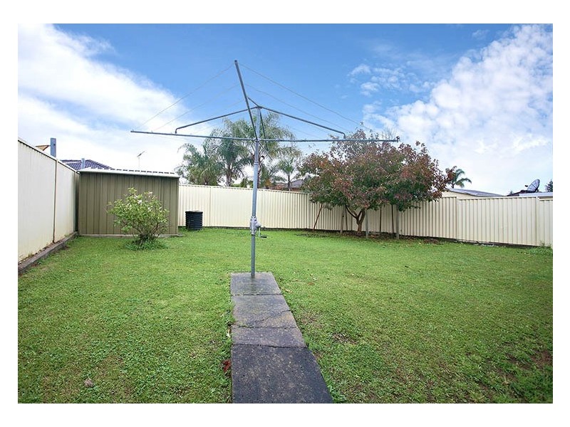 6 Gillian Cres, Hassall Grove NSW 2761