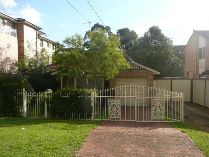 1 Garner St, St Marys NSW 2760
