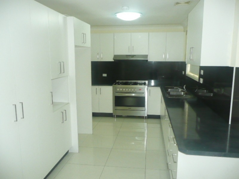 16 Semana Ave, Whalan NSW 2770