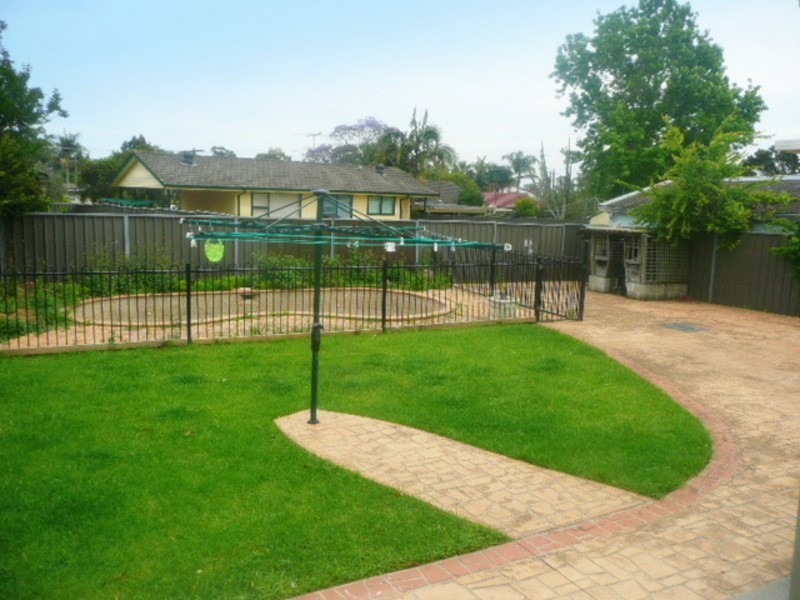 16 Semana Ave, Whalan NSW 2770