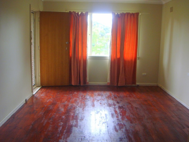 37 Marquesa Crescent, Lethbridge Park NSW 2770