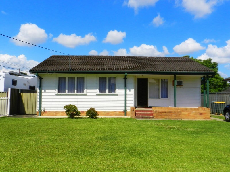 39 Neriba Cres, Whalan NSW 2770