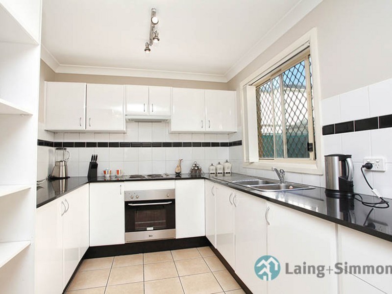 7/27 Blenheim Ave, Rooty Hill NSW 2766