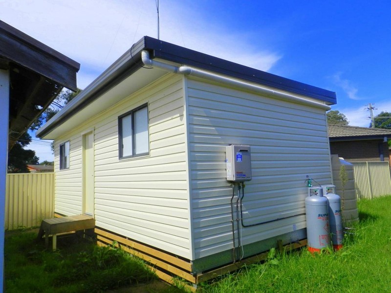 1a Field Place, Blackett NSW 2770
